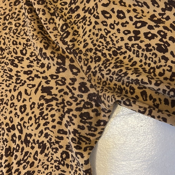Vintage Leopard-Print Long-Sleeve (Jones New York Sport) - Picture 8 of 11
